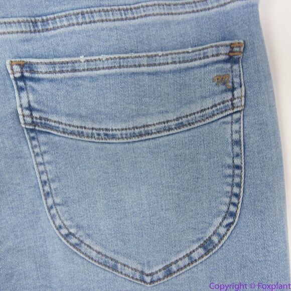 NEW High-Rise Slim Straight‎ Jeans in Stillwood Wash: Slit-Hem Edition, 29 - Picture 9 of 15